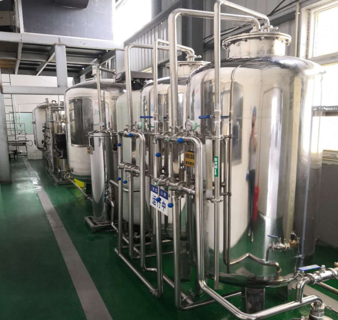 二級反滲透純化水生產線（純化水用于產品清洗）   